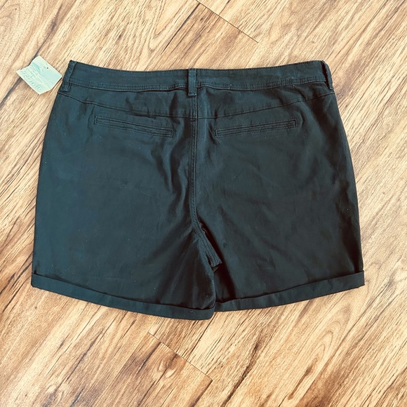 Falls Creek Women’s Jean Shorts- NWT - Picture 2 of 5